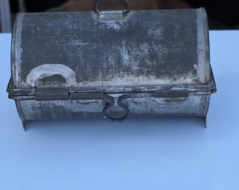 Antique Metal Loaf Tin Timeless Bakeware for Vintage Kitchen Enthusiasts Late 1800- Early 1900