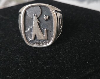 Vintage Sterling Silver Navajo Lone Wolf Men's Ring