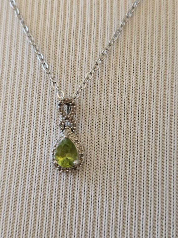 Sterling Silver Peridot Necklace