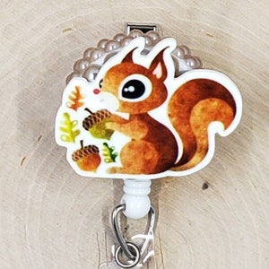 Squirrel Badge Reel | Veterinarian Vet Tech Badge Reel | Woodland Animal ID Badge Holder | Animal Badge Reel | Acorn Retractable Badge Reel