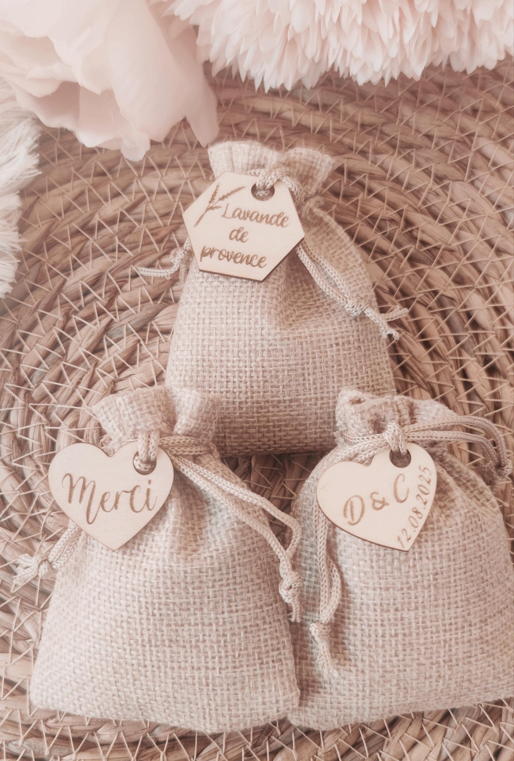 Sachets de Lavande Personnalisés pour Mariage et Événements