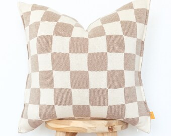 Living 100% Soft Cotton Knitted Modern Geometric Checkers Throw Pillow Cover ( Burnt Orange / Cocao)
