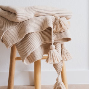 Lumi Living 100% Soft Cotton Textured Raised Stripes Rib Knit Throw Blanket with Tassels Neutral