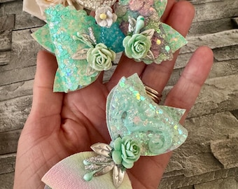 Mermaid hair bows,mermaid bow,hair accessories,hair bows,mermaid hair bow,mermaid gifts,unique bows,hair clips, girls mermaid bows, mermaids