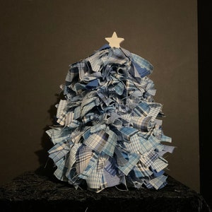 Farmhouse Blue Rag Tree