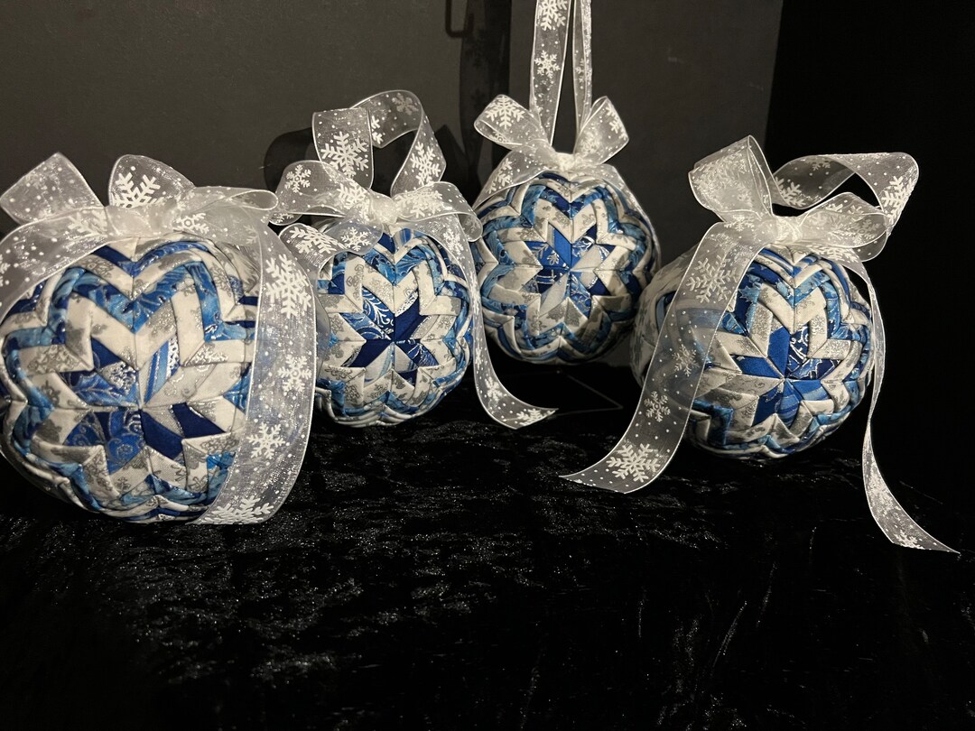 Quilted Set of Large Snowflake Ornaments Etsy