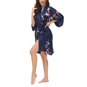 Hand-Crafted OSCAR ROSSA Women&#39;s Silk Sleepwear 100% Mulberry Silk Charmeuse Short Robe Kimono, Plum Blossom & Bird