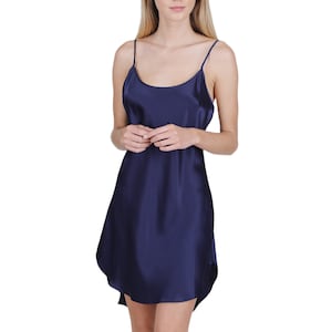 Hand-Crafted Oscar Rossa Women&#39;s 100% Mulberry Silk Slip with Shirttail