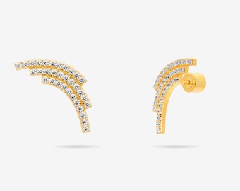 シークエンス トリプル アーク イヤリング、パヴェ CZ、18K ゴールド ヴェルメイユ、.925 スターリング シルバー