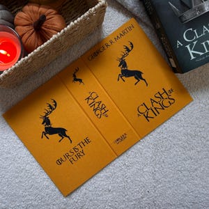 A Clash of Kings Hardback Cover for Paperback Books - Hand Made Dust Jacket - A Song of Ice and Fire Series
