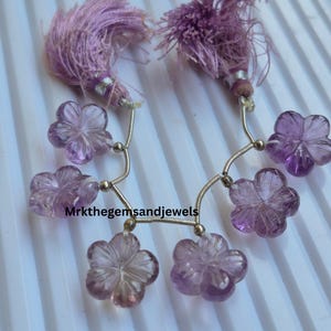 6 perle di ametista naturale intagliate a forma di fiore / Perle di pietra preziosa viola da 14 mm / Intaglio di ametista fatto a mano per la creazione di gioielli immagine 3