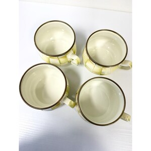 Juego de 4 tazas de té esmaltadas con diseño de cuadros pergamino de Mackenzie Childs imagen 9