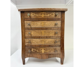 Cómoda antigua Poltronieri Rolando de nogal con incrustaciones, muestra de joyería de vendedor