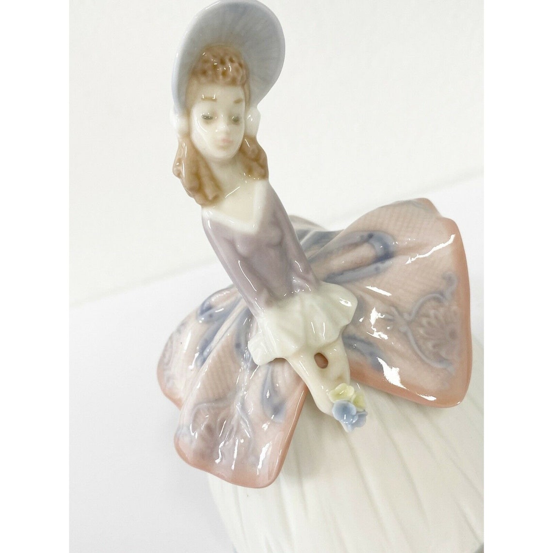 Lladro Figurina Sonidos de campana de primavera | Etsy