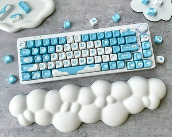 Fluffy Cloud Keycap Set, MOA Profile, Cute Art, PBT, Cherry MX Stem, Dye-Sub Legends