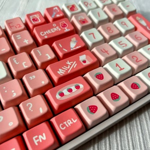 Sweet Strawberry Keycap Set, MDA Profile, PBT, Cherry MX Stem, Dye-Sub Legends, Cute Art