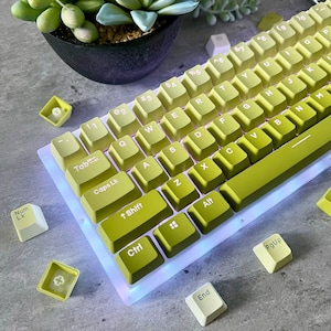 Gradient Yellow Keycap Set, OEM Profile, Shine-through, PBT, Cherry MX Stem, Double Shot Legends