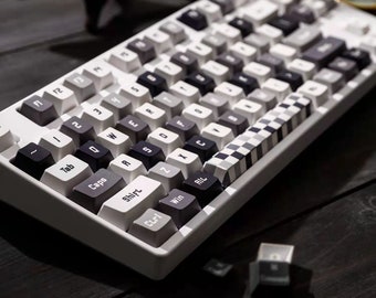 Juego de teclas Tiles, opciones de perfil Cherry y XDA, paredes gruesas.