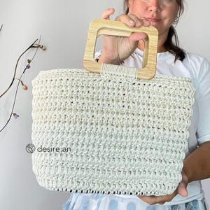 Easy Crochet Bag Pattern – Boho Crossbody & Tote, Knitted Handbag PDF, DIY Travel Yarn Bag, Winter Bag Tutorial-Video, Valentine Days