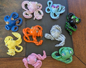 Hand Sculpted Polymer Clay Octopus Figurine: Unique Desk Decor
