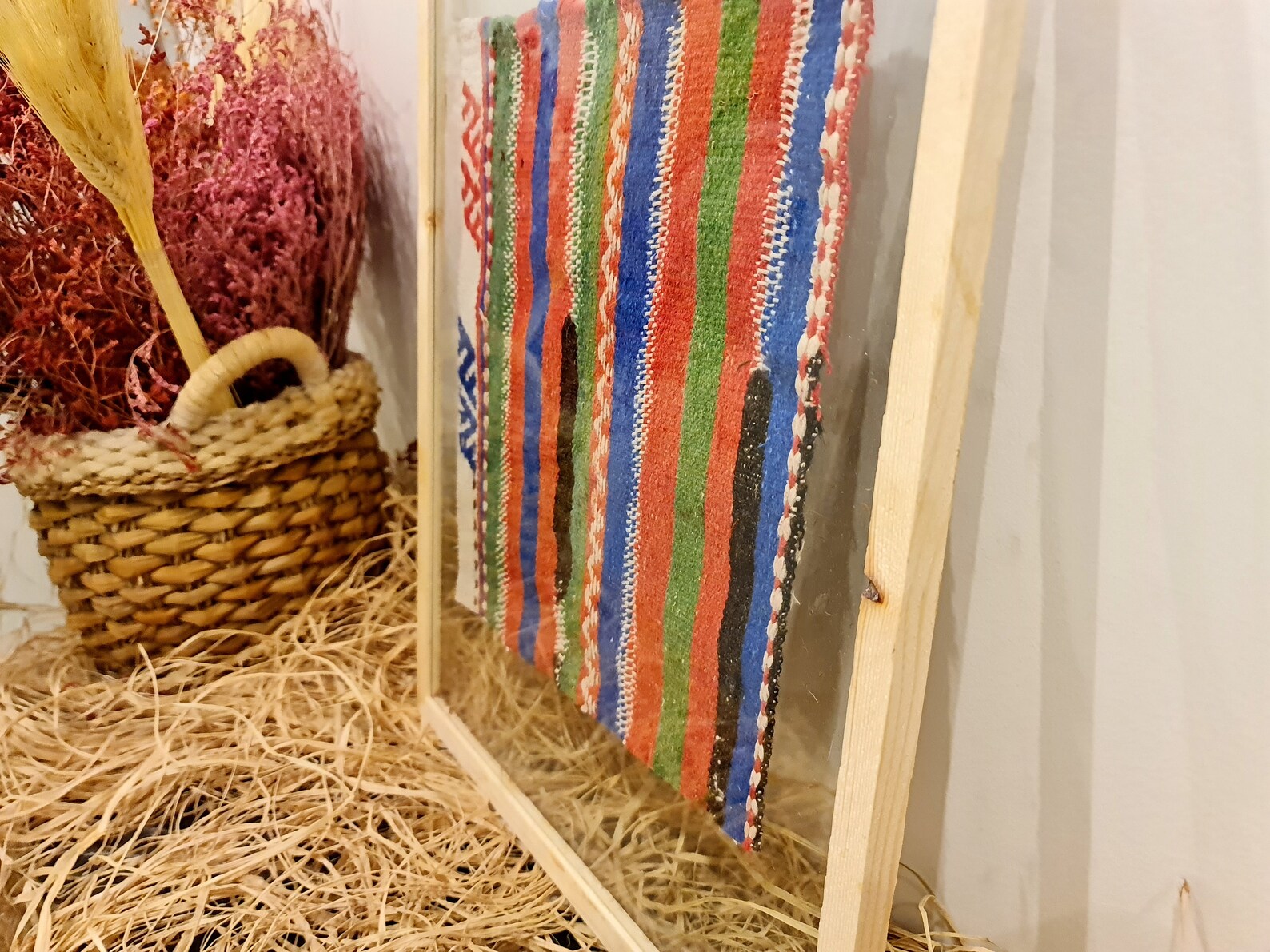 Vintage Wall Hanging Rug Tapestry Crewelwork Framed Etsy