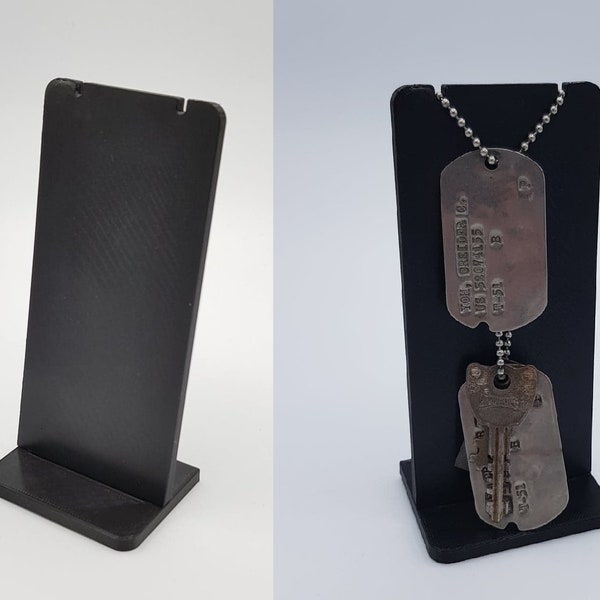 WW2 Dog Tag Display Stand x1