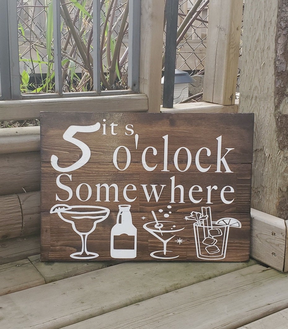 It's 5 O'clock Somewhere Svg/digital File Bundle - Etsy
