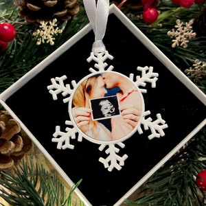 Christmas Bauble Personalised Photo Text White Snowflake Personalized Ornament Tree Hanging Decoration Family Gift baby first christmas 2022