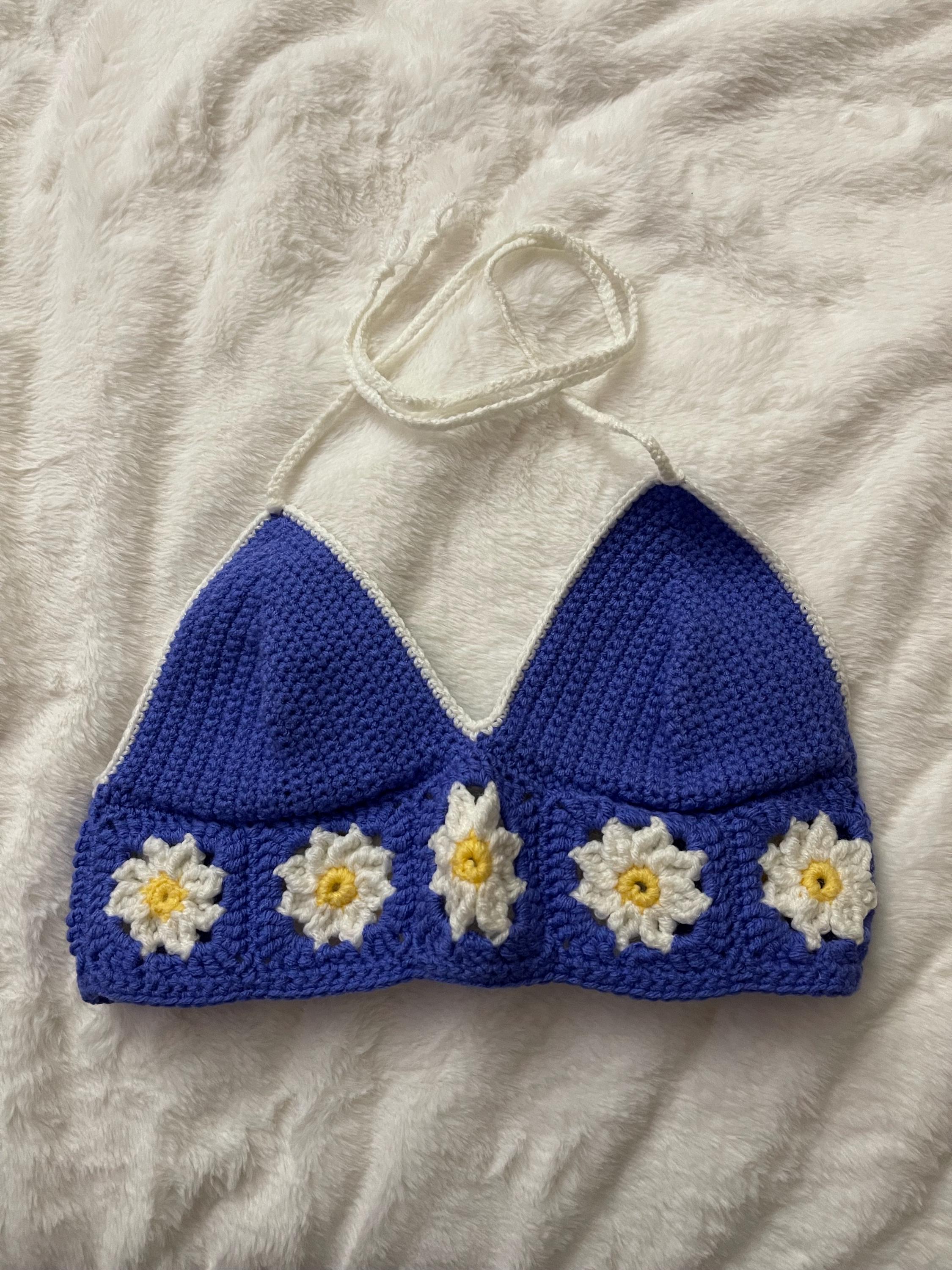 Floral border crochet top