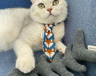 Catnip Cat Kicker Toy: Fishbone Design, Soft Plush Pet Toy