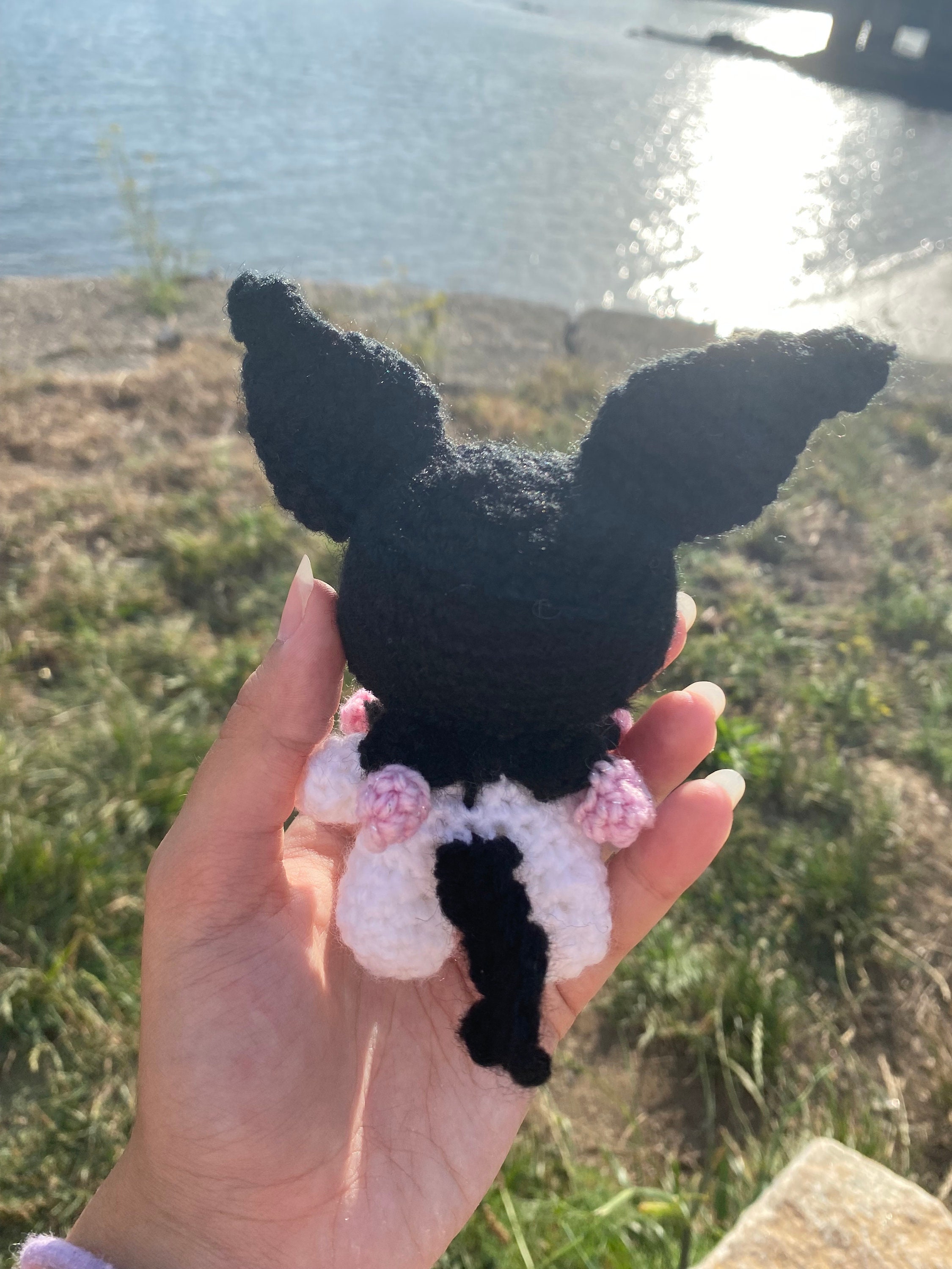 Sanrio Amigurumi Knit Mascot Holder – Cute Knitted Character Stand For Keys, Small Items (Hello Kitty & Friends)