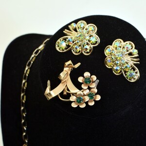 Vintage charm assorted set