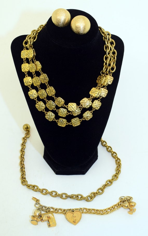 Vintage gold tone metal set