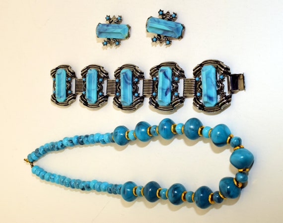Unsigned turquoise colored set - image 1