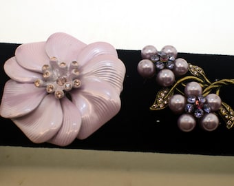 Two vintage lavender flower brooches