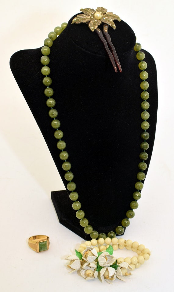 Vintage assorted fun set - image 1