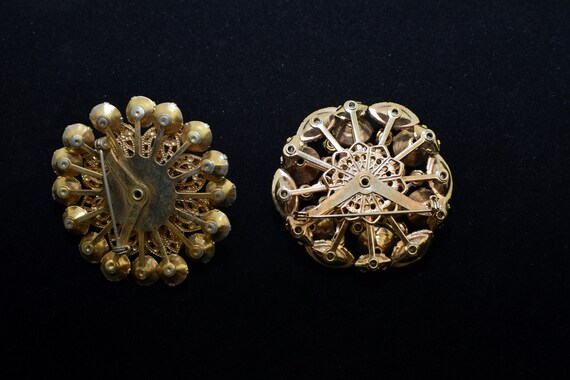 Two vintage unsigned beautiful brooches - image 6