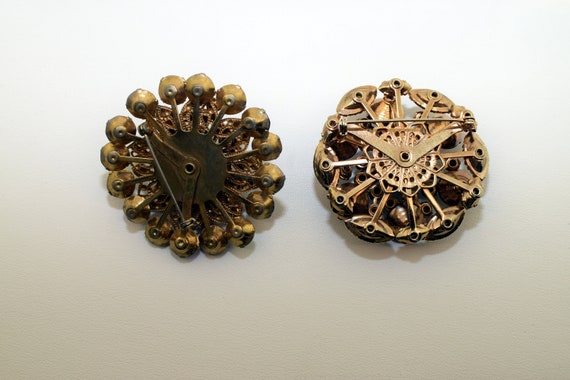 Two vintage unsigned beautiful brooches - image 7