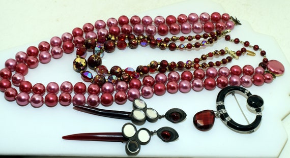 Vintage red and black jewelry set - image 4