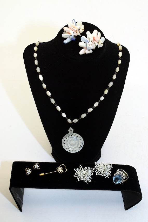 Vintage assorted jewelry set