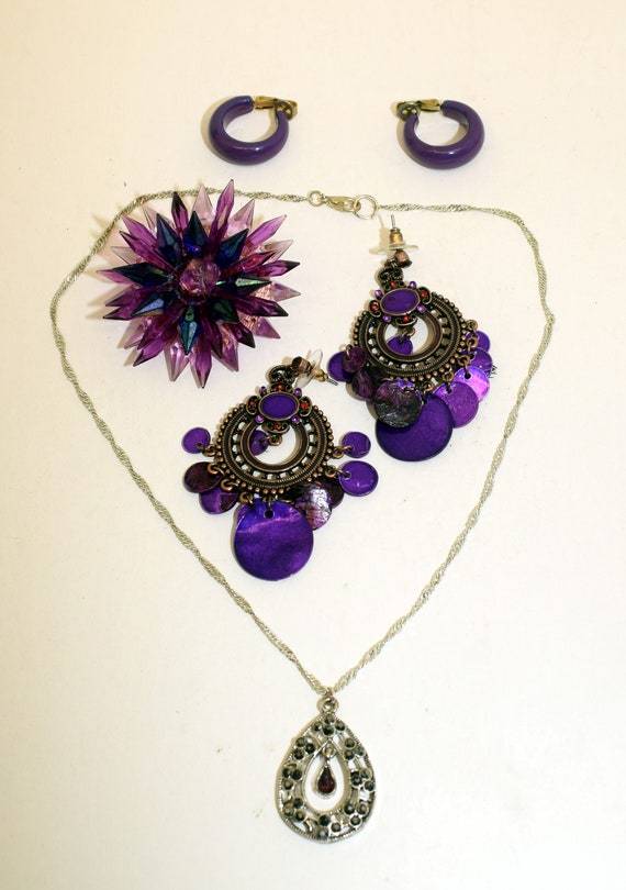 Vintage assorted purple set - image 3