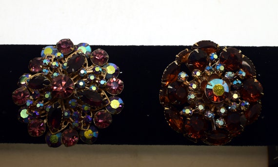 Two vintage unsigned beautiful brooches - image 2