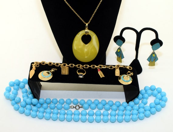 Vintage assorted jewelry set - image 7