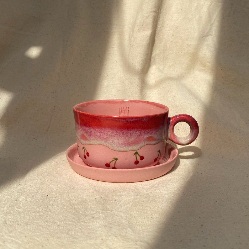 Taza de cerezo rosa de cerámica con platillo, taza de porcelana, taza de té de café hecha a mano, regalo único para los amantes del té de café, regalo lindo, regalo para tazas de niña imagen 4