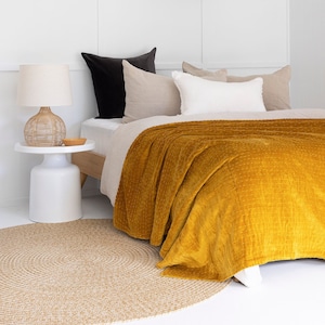 Courtepointe en velours kantha : couvre-lit indien en coton à imprimé blocs - moutarde, cadeau pour elle, anniversaire de mariage