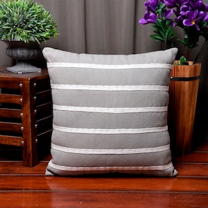 Tassels Linen Cushion Cover 50*50cm Beige Pillow Cover Handmade Boho rustic decor cream Moroccan Cushions Hand Tufted Cushion Lumbar Pillow