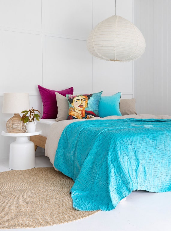 Velvet kantha quilt clearance