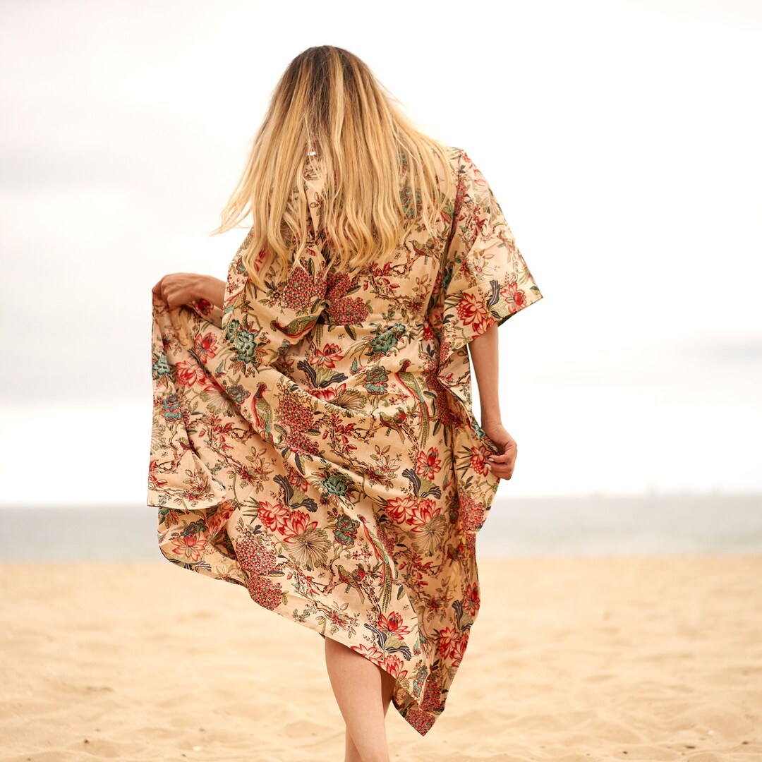 KAFTAN WITH BUTTON UP SLEEVES KOMODO QUEEN