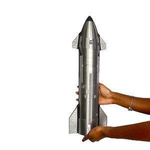 StarShip S24 From Space X 1:110 Scale Display - 18” Inch Space Ship - Rocket Ship - Model Rocket Display - Collector Model - Star Ship S 24