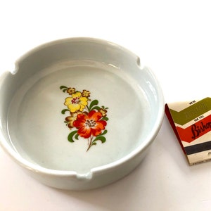 Retro Floral White Glass Ashtray